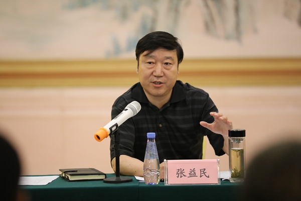 1834875245ec465793209582473c4a9a.jpg 书记.jpg