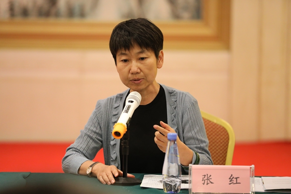 5bfcfe45bc7446538c78eaa549e4b15f.jpg 张红老师点评.jpg