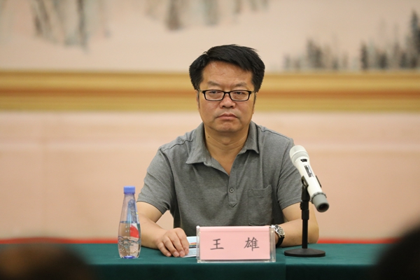 ae7e1d8d6a3f4e888b2ed16396dea705.jpg 王雄.jpg