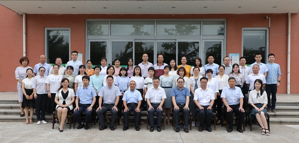 d527bc2c9bd54f1b9282ffd718778a2f.jpg IV0A0073.JPG